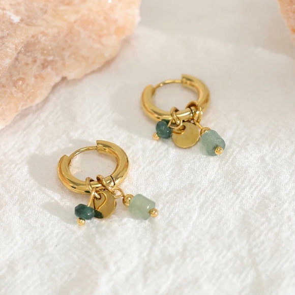 18K Gold Plated Stainless Steel Hoop Earrings Green Beads - Picture 4 of 5